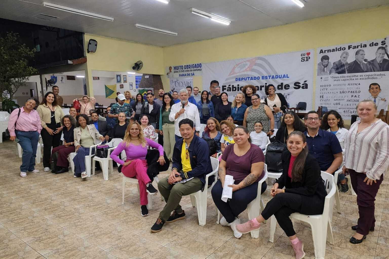 Curso de Oratória vira fenômeno da educação em São Paulo e alunos já pedem pelo módulo 2