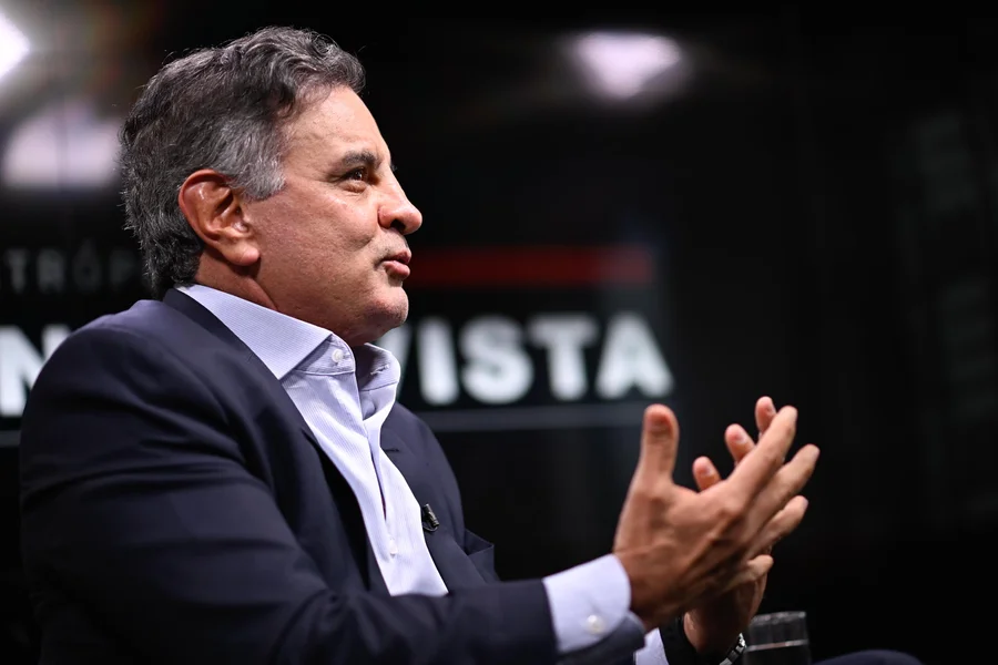 PSD de Caiado “não nasceu para liderar projeto nacional”, diz Aécio