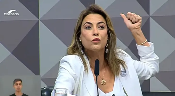 O beijo do diabo: após mudar de lado, Soraya Thronicke corre risco de perder vaga no Senado