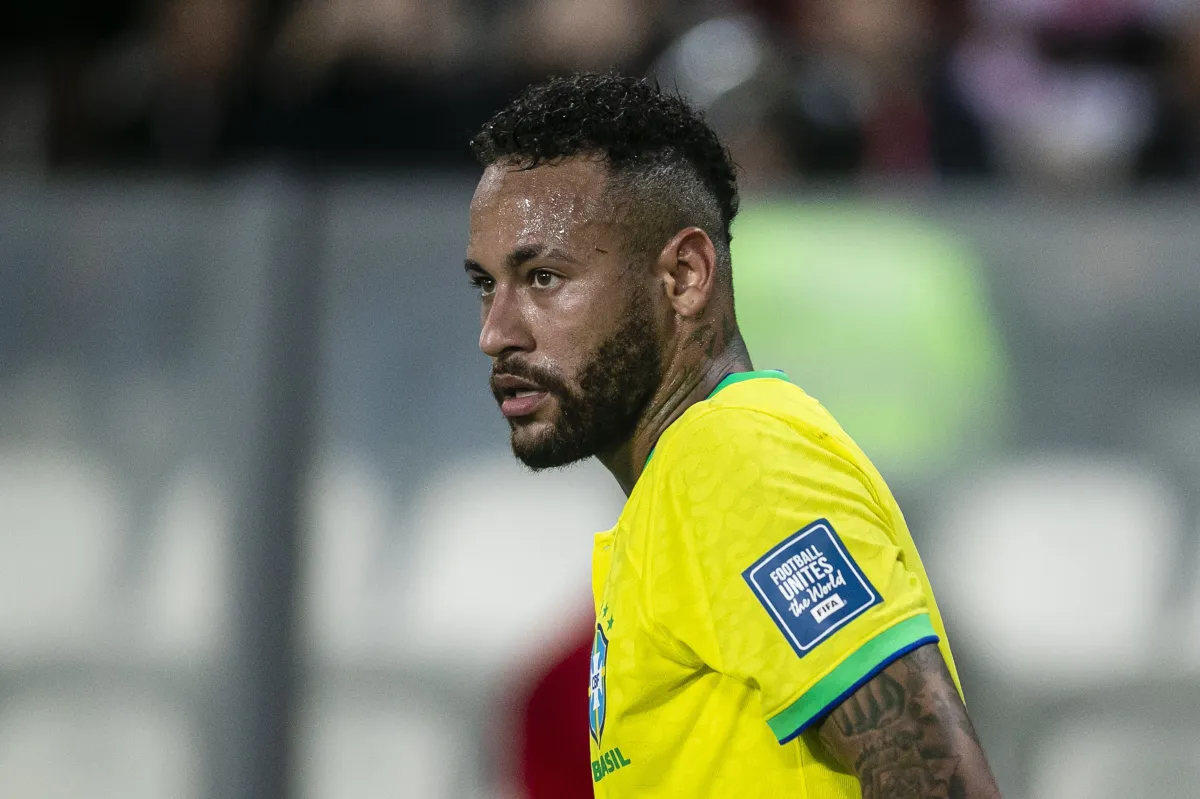 Atlas: maioria dos brasileiros é contra convocação de Neymar para a Copa