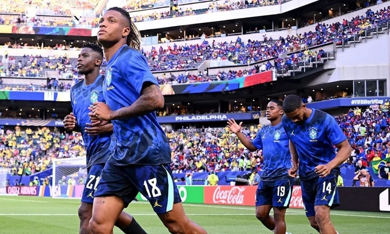Brasil tem 99,95% de chance de se classificar para a segunda fase da Copa