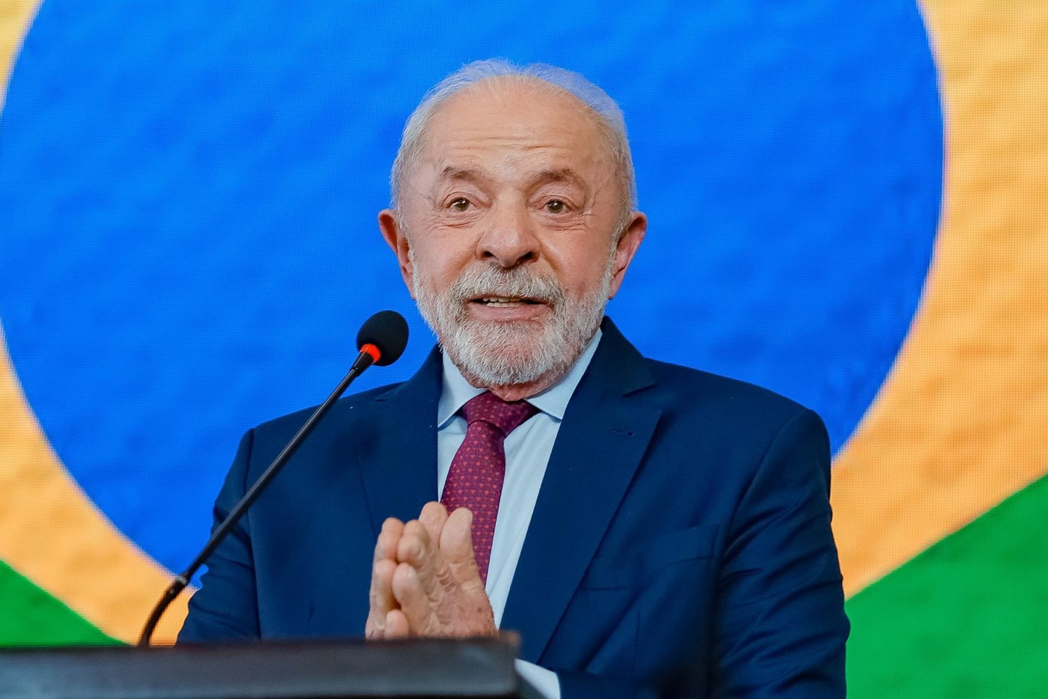 Lula chega à Copa em vantagem no placar, mas jogo eleitoral ‘só acaba quando termina’