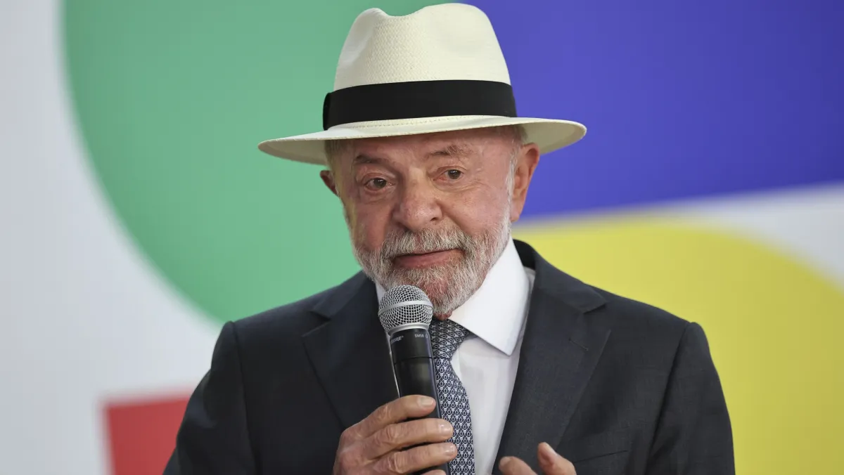 Real Time: Lula empata com Caiado e Zema em 2º turno, e vence Flávio