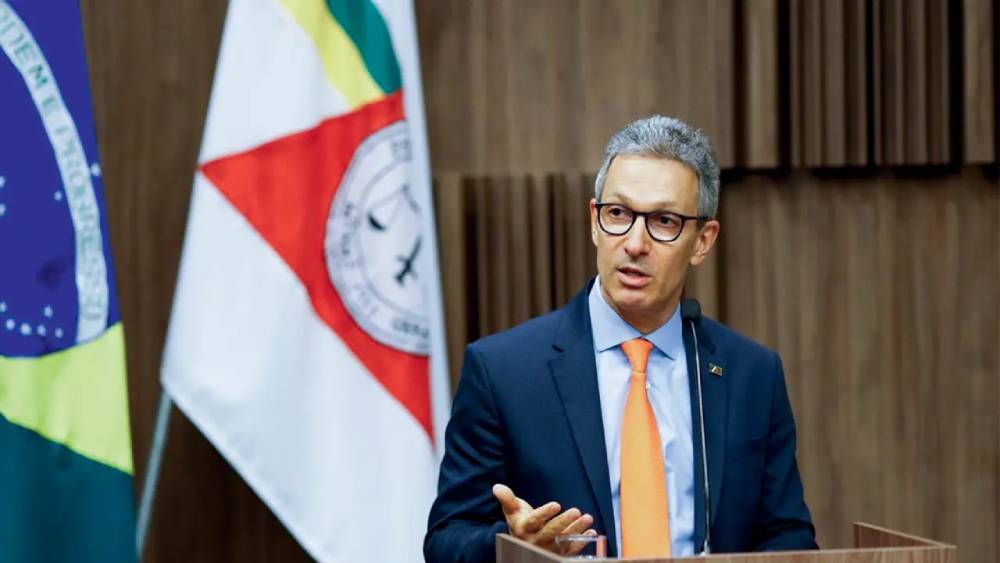Novo retira Zema de evento em SC após tensão com bolsonaristas