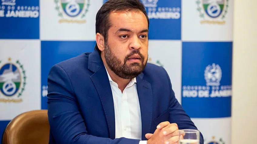 TSE mantém ex-governador Claudio Castro inelegível até 2030