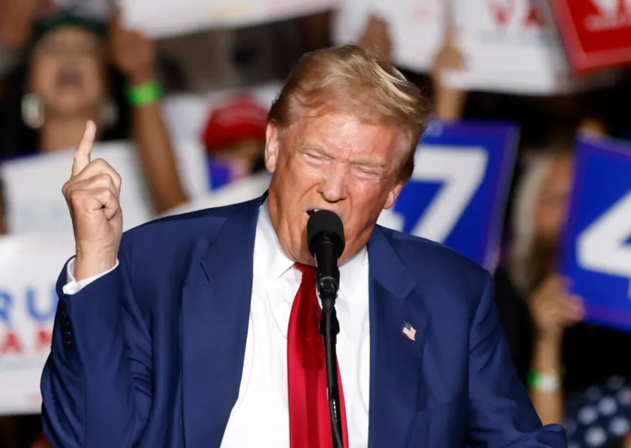 Trump diz que atacará o Irã ‘com muita força’ nesta quinta-feira