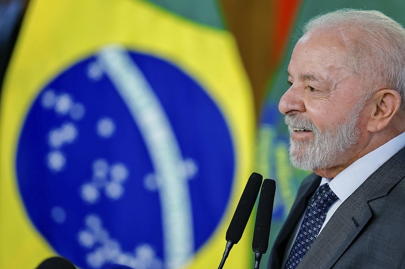 Lula diz que China ocupa espaço deixado por EUA e Europa