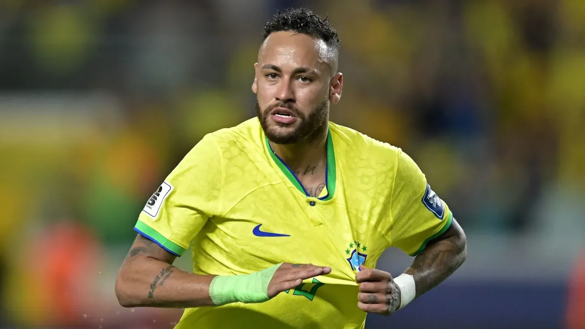 Neymar é o 4º atleta do futebol mundial que mais foi desfalque por lesão