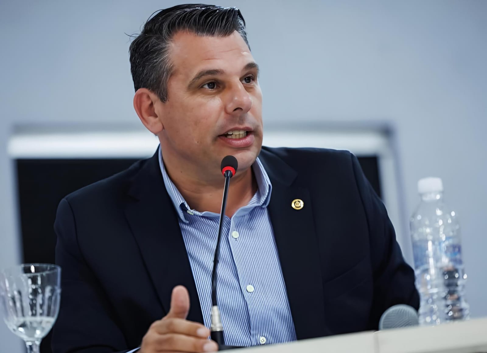 Compromisso com a educação: Fábio Faria de Sá amplia investimentos e leva recursos para escolas estaduais de São Paulo