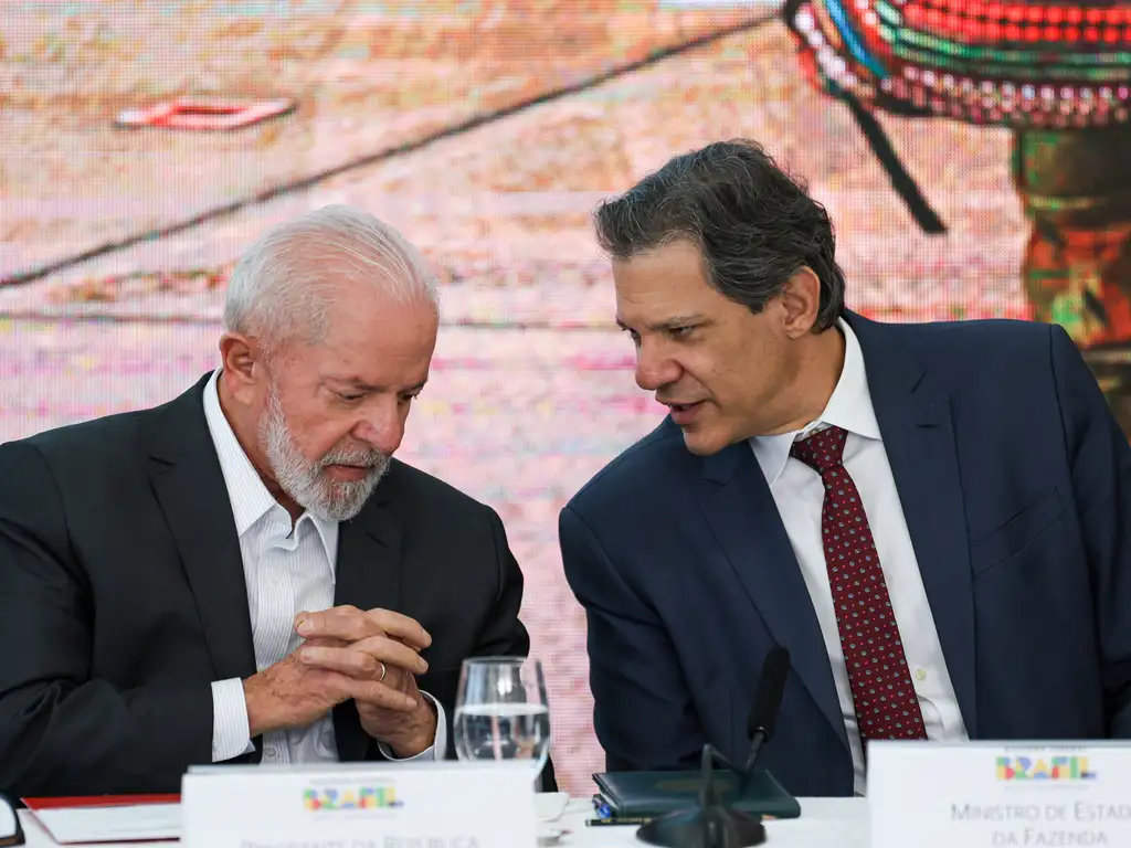 Lula e Haddad miram interior de SP para reduzir vantagem da direita