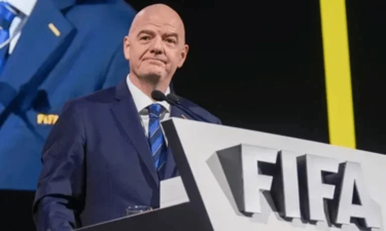 Fifa vende pedaços do gramado da final da Copa do Mundo por R$ 2,3 mil