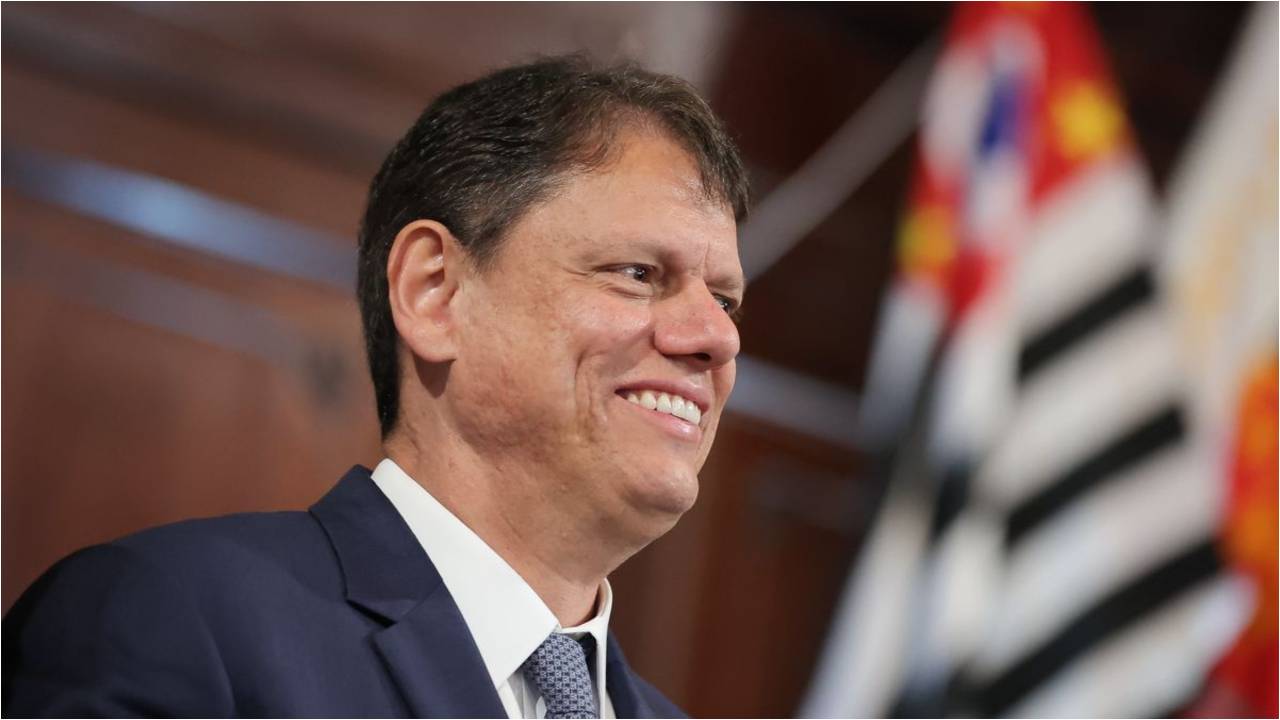 Tarcísio larga na frente e Haddad enfrenta cenário difícil em São Paulo