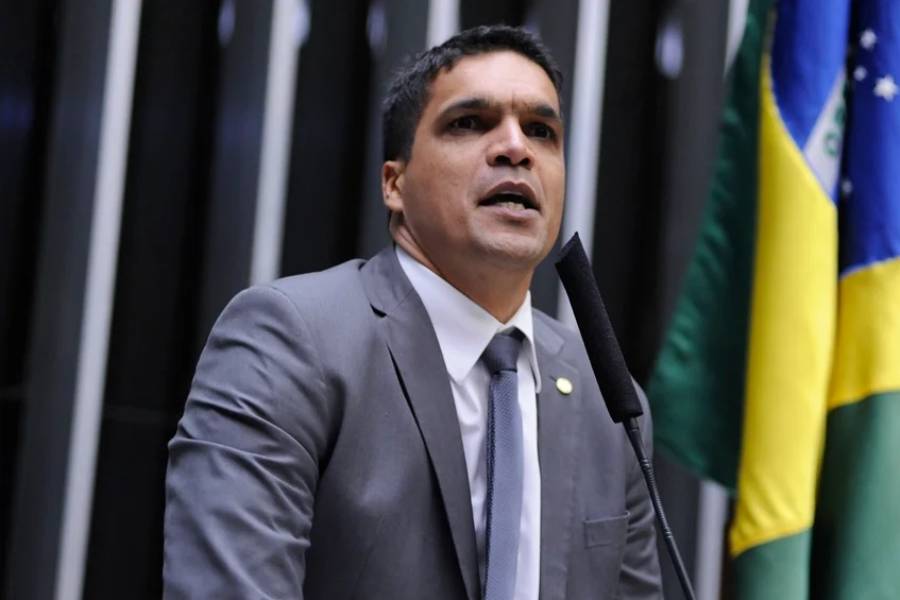 Daciolo diz não acreditar que Lula seja quem diz ser