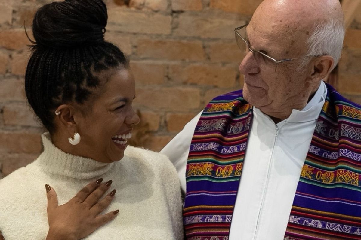 Jeniffer Nascimento teve ajuda de padre Julio Lancellotti para atuar em novela