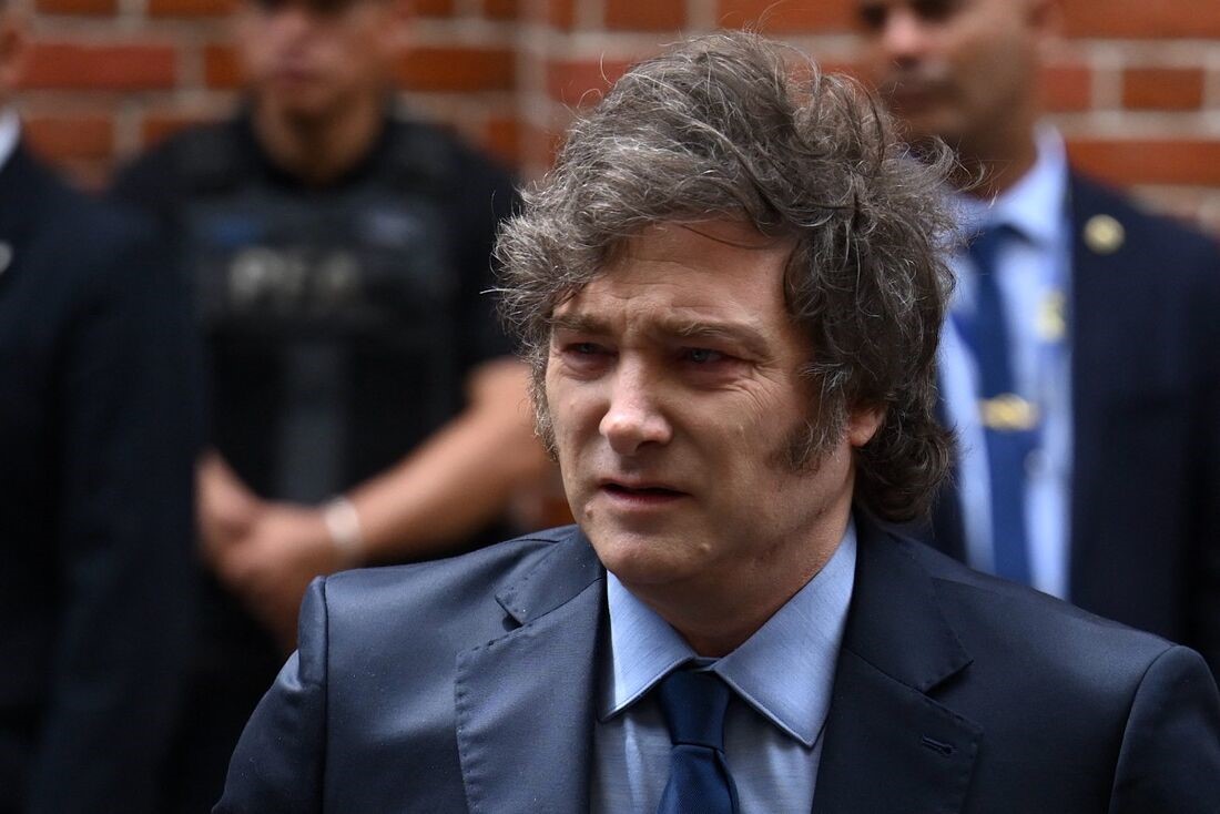 Decisão de Moraes inviabiliza visita de Milei a Bolsonaro