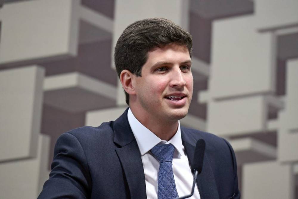 João Campos resgata legado do pai em propaganda eleitoral