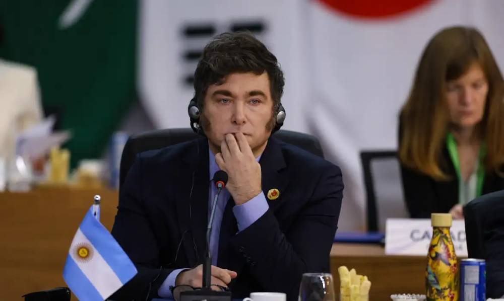 Argentina reforça aliança com EUA e avança em reforma do BC