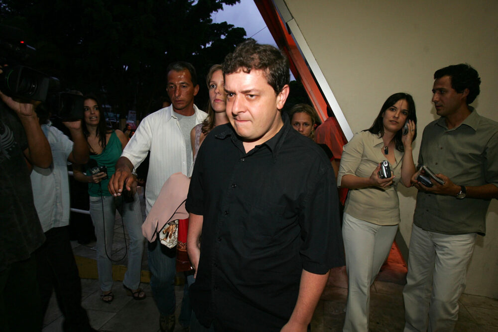 PF aponta “comunhão de interesses econômicos” entre Lulinha e lobista em negócios com governo