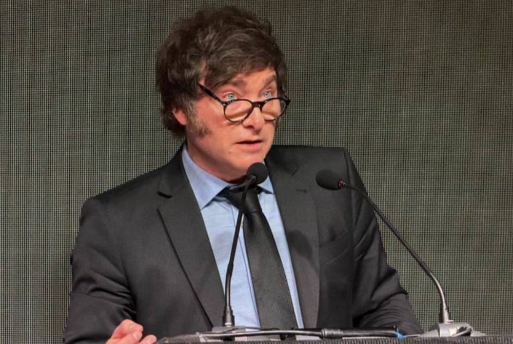 Estudantes protestam na Argentina contra cortes no ensino superior do governo Milei