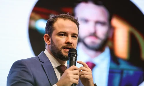 Durigan aponta juros como maior entrave da economia