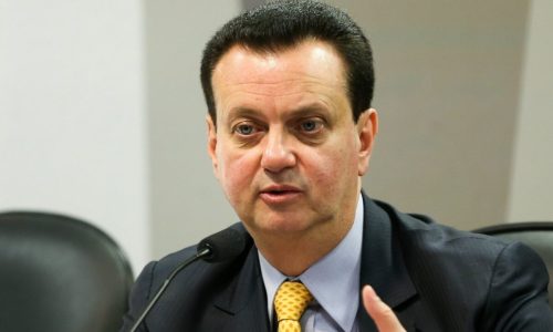 “Revelação de elo entre Flávio e Vorcaro causa desgaste muito grande”, diz Kassab