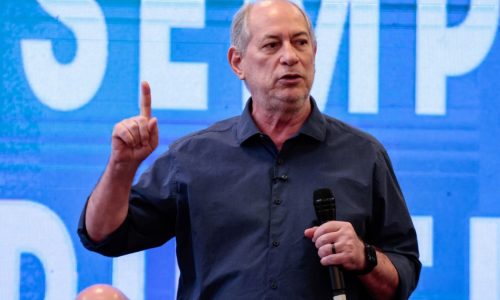 Ciro diz não ter “nenhum compromisso programático” com as forças que o apoiam no Ceará