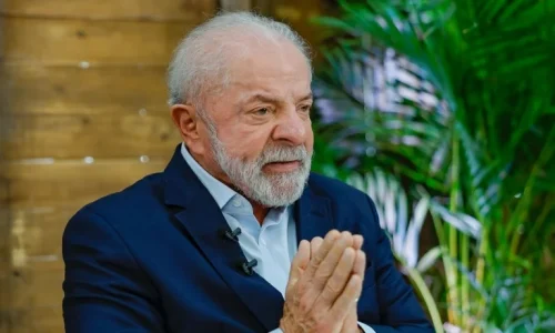 Lula é desaprovado por 51,3% e aprovado por 47,4%, aponta Atlas/Bloom