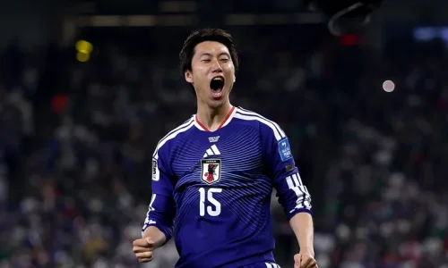 Japão vence Tunísia no jogo 1000 das Copas e transforma estreia de treinador em despedida