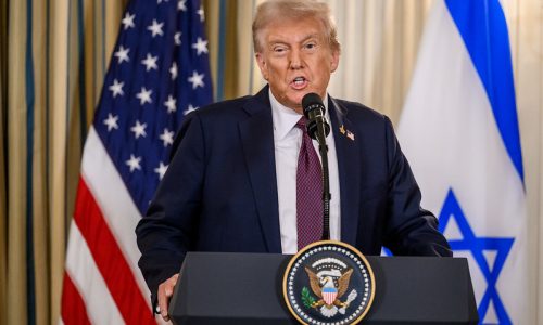 Trump diz que espera acordo com Cuba sem ação militar