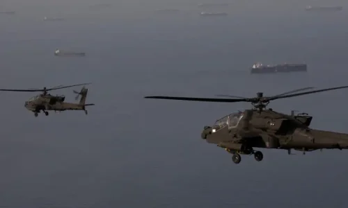 EUA e Irã voltam a trocar ataques após queda de helicóptero