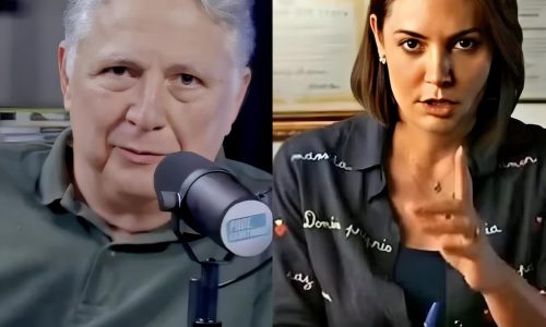 BOMBA! Garotinho afirma que não entregará vídeo da “Noite das Astronautas” após pedido de emissários de Michelle Bolsonaro