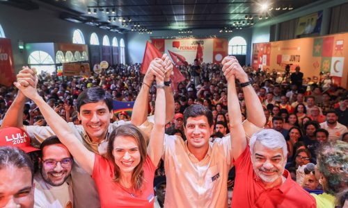 PERNAMBUCO: João Campos atrai 20 mil pessoas para evento de escuta popular em Caruaru