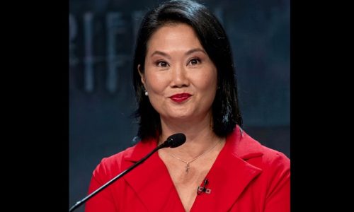 Keiko Fujimori abre 18.488 votos de vantagem na apuração para presidente do Peru