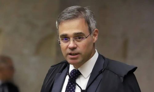 Mendonça determina entrega de registros do Porta-Vozes de Lula