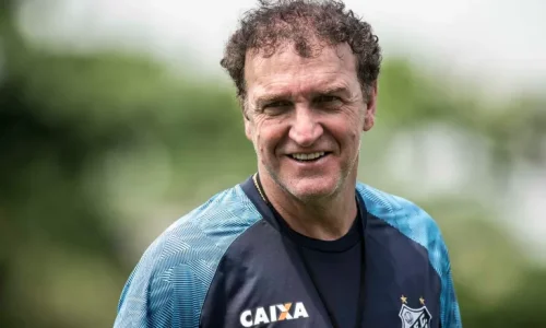 Após empate, Cuca admite haver possibilidade de Santos ser rebaixado