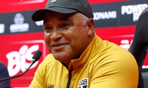 Quando o futebol deixa de ser bola para virar discurso