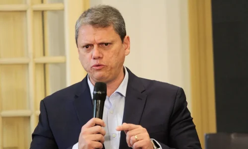 Futura/Apex: Tarcísio é aprovado por 64,4% em SP; desaprovação é de 30%