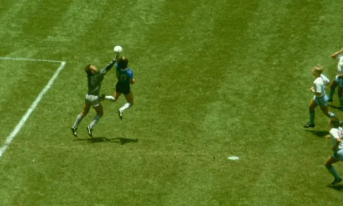 Veteranos pedem que semi da Copa não vire debate sobre Malvinas
