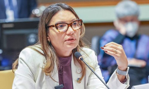 Janja volta a defender banimento do Discord no Brasil