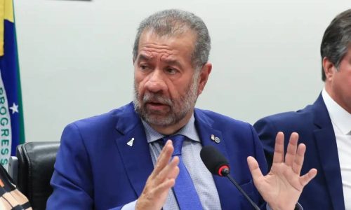 Lupi busca Lula e aliados para reposicionar o PDT