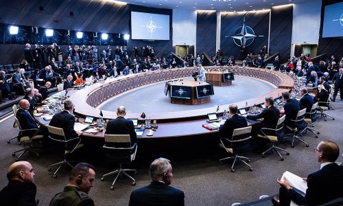 Cúpula da Otan testa relação entre Trump e aliados