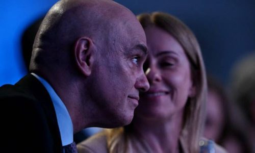 Brazil's Supreme Court Justice Minister Alexandre de Moraes and his wife, Vivian Barci de Moraes, attend the 24th LIDE Business Forum in Rio de Janeiro, Brazil on August 22, 2025. (Photo by MAURO PIMENTEL / AFP)