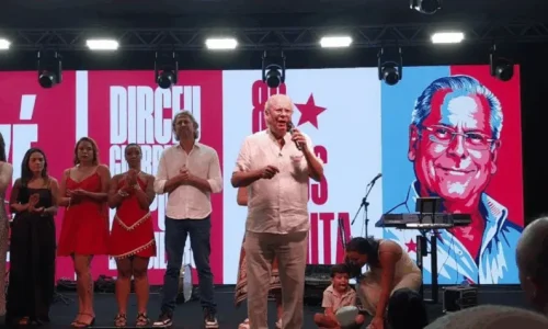 Dirceu diz que Flávio representa “aliança com Trump, guerra e submissão”