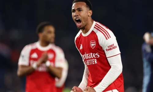 Veja a reação dos jogadores do Arsenal ao conquistar a Premier League