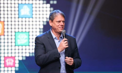 Pesquisa aponta que Tarcísio poderá vencer Haddad no 1º turno em SP