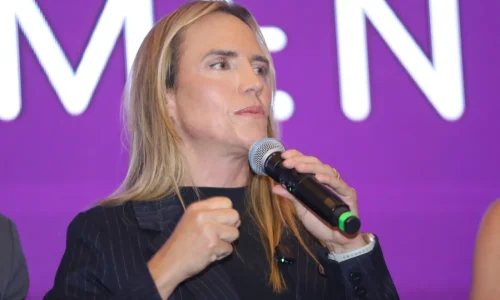 Esquerda vive impasse para governo do DF, mas pede unidade contra Celina