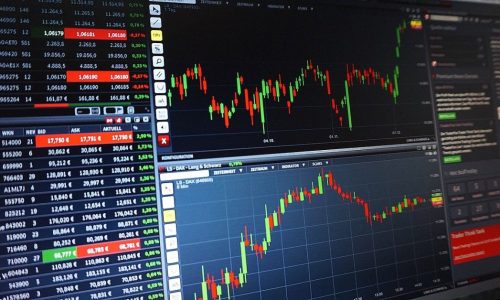 Bolsas da Europa sobem com acordo provisório EUA-Irã