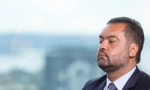 PF faz busca e apreensão contra Cláudio Castro no Rio de Janeiro