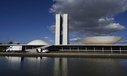 PL lidera número de candidatos competitivos ao Senado