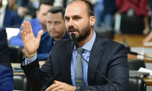 Eduardo Bolsonaro prevê “era de ouro” na América Latina